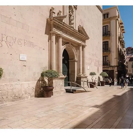Charming Flat At Historic Centre & Short Walk To Διαμέρισμα Αλικάντε