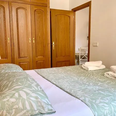 Διαμέρισμα Charming Flat At Historic Centre & Short Walk To *