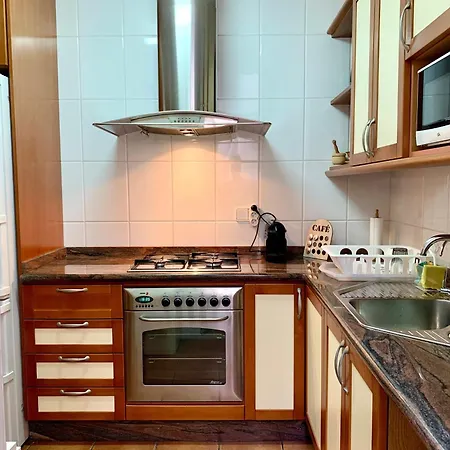 Charming Flat At Historic Centre & Short Walk To * Αλικάντε