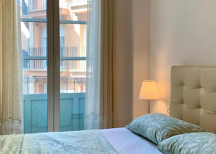 Apartmán Charming Flat At Historic Centre & Short Walk To Alicante
